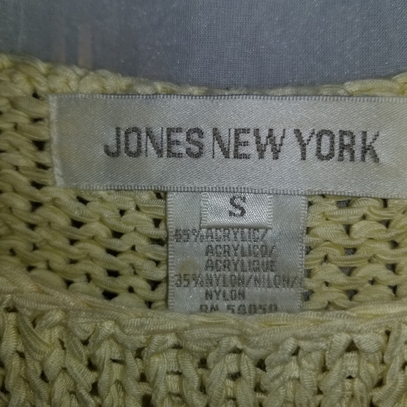 Jones New York sleeveless knit top - Picture 2 of 7